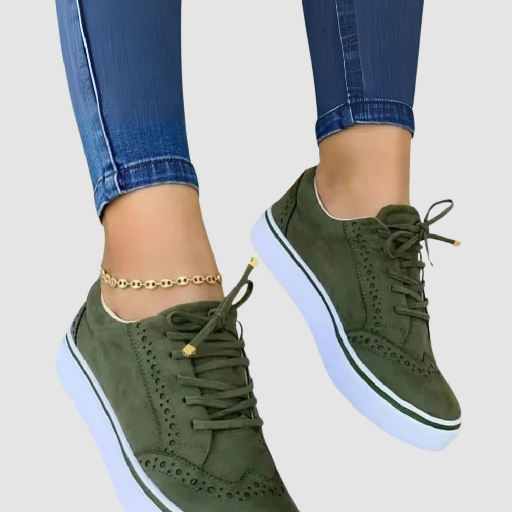 
                  
                    Yvanna – Trendy Zomerse Damessneakers met Orthopedisch Comfort
                  
                