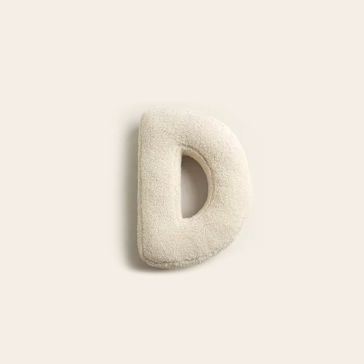 Decoratief kussen met alfabet – LetterLounge