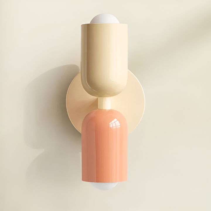 Wandlamp met twee capsulevormige kappen