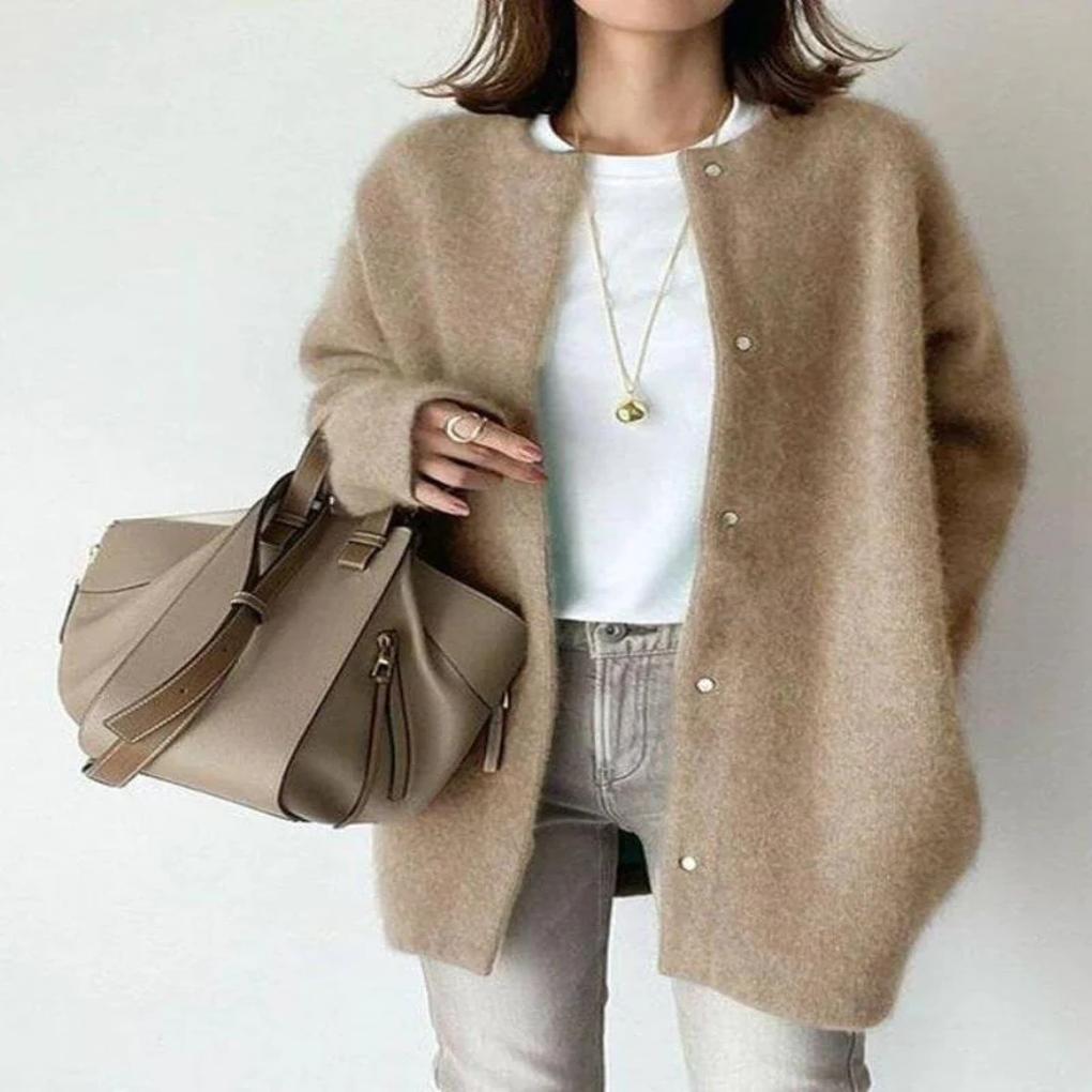 Verena gebreide cardigan – veelzijdige stijl voor gelaagde looks