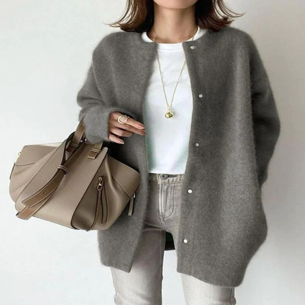 Verena gebreide cardigan – veelzijdige stijl voor gelaagde looks