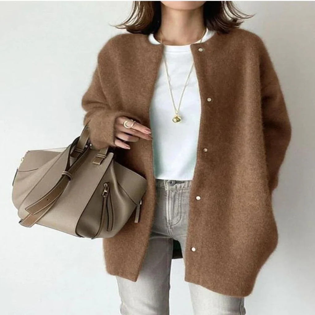 Verena gebreide cardigan – veelzijdige stijl voor gelaagde looks