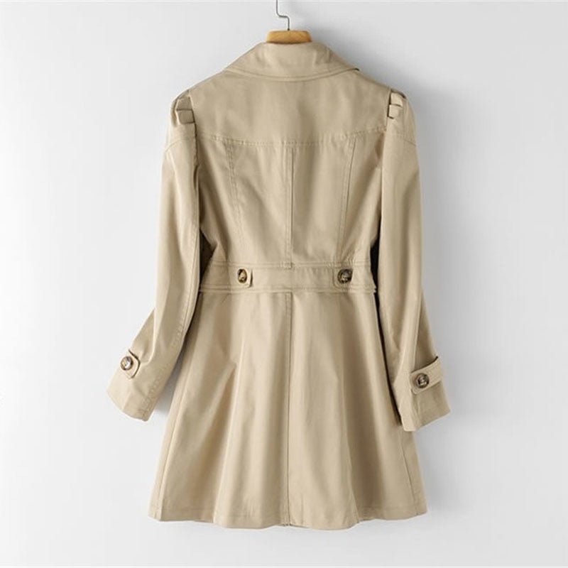 
                  
                    Lucia - Zomerse Trenchcoat voor Dames - SkinzLine
                  
                