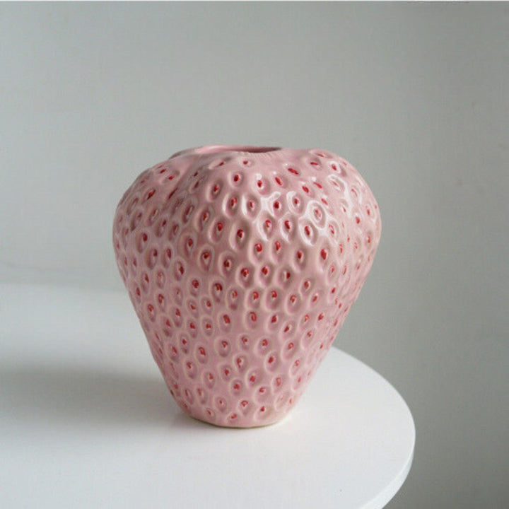 Decoratieve Keramische Vaas in Aardbeivorm voor Bloemen en Tafeldecoratie