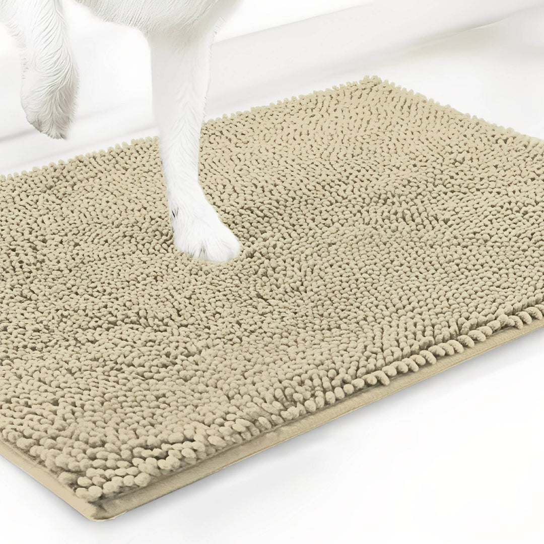 Absorberende antislip deurmat voor honden met vuile poten