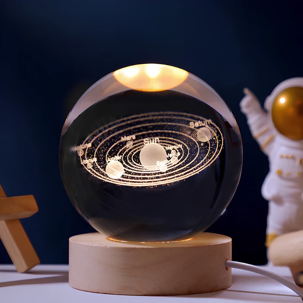 Kristallen bollamp nachtlampje 3D lasergegraveerd glas houten voet USB LED decoratief