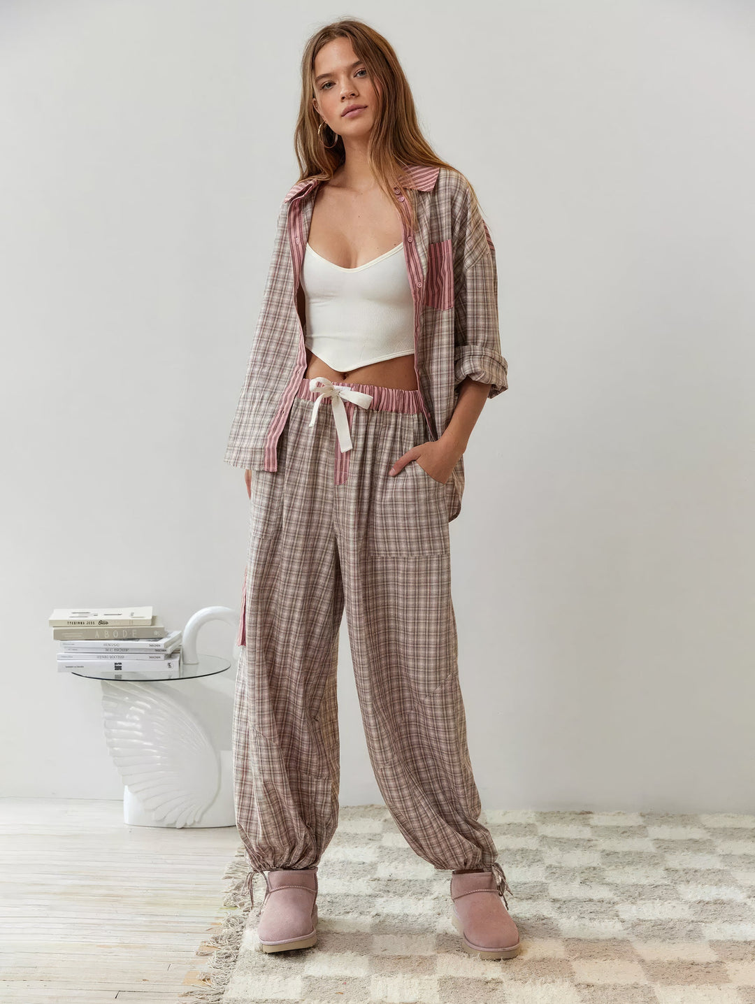 Pyjamaset voor dames met overhemd met knopen en broek met elastische taille
