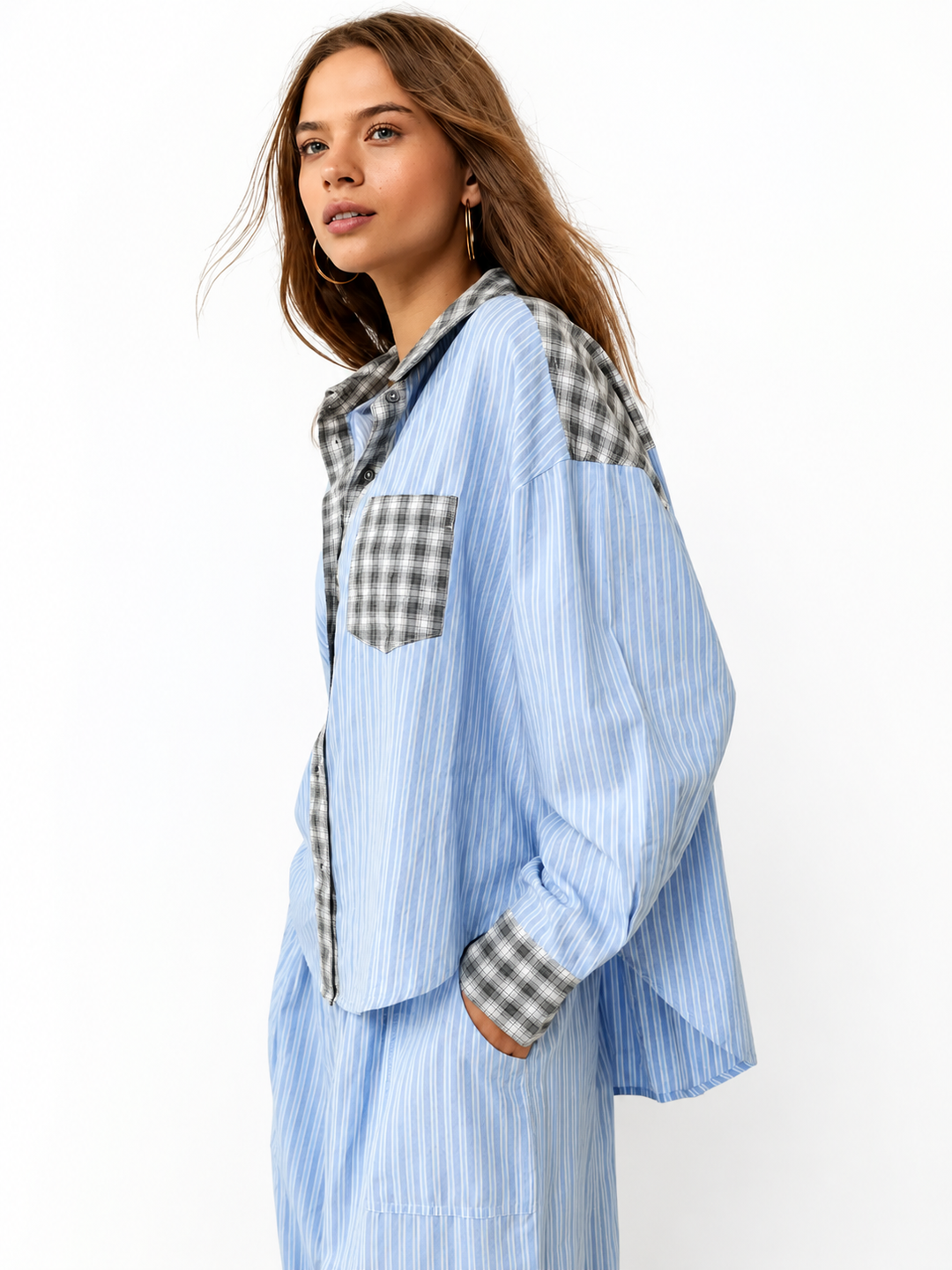 Pyjamaset voor dames met overhemd met knopen en broek met elastische taille