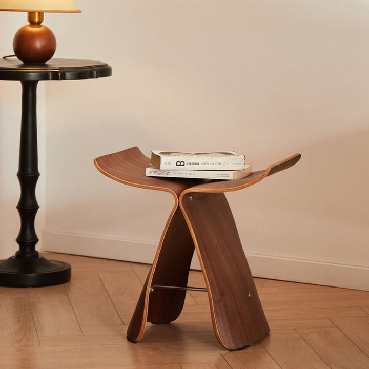 Elegante Vlinderkruk – Tijdloos Design voor Woonkamer en Hal