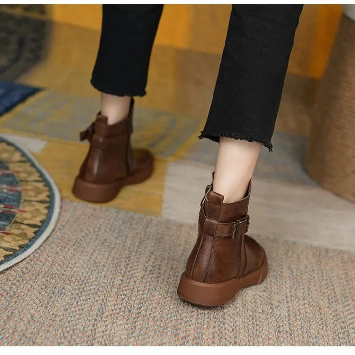 Vintage enkellaarsjes – Retro stijl met moderne rand