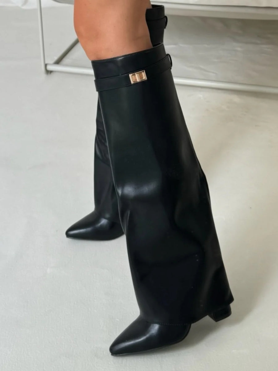 Elegante damesschoenen van hoge kwaliteit – gouden details