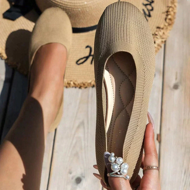 https://cdn.shopify.com/s/files/1/0659/5451/2986/files/elegante-damesballerinas-gebreid-ademend-ontwerp-flexibel-comfortabel-verschillende-kleuren-maat-36--6.webp?v=1753532073