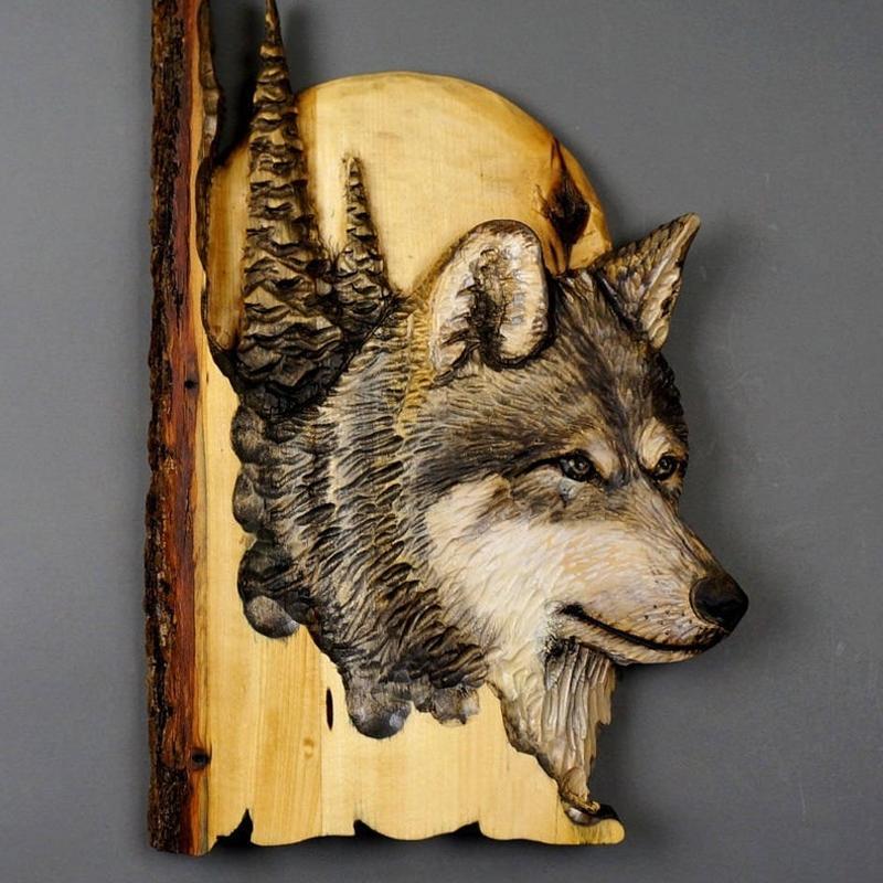 Handgesneden Houten Wanddecoratie in Diervorm