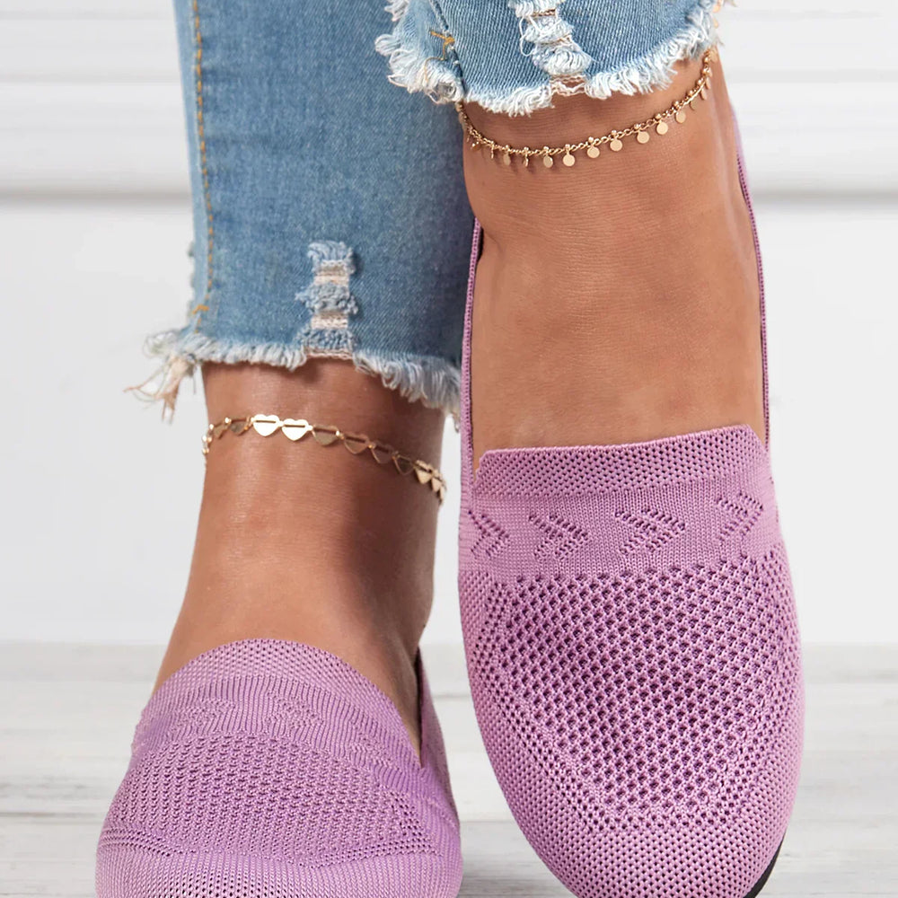 
                  
                    Delavira – Ademend Vlakke Damesschoenen met Slip-On Ontwerp voor Dagelijks Comfort
                  
                