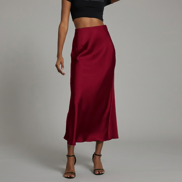 Dames Satin Rok met Slim Fit Pasvorm en Elegante Middellange Lengte