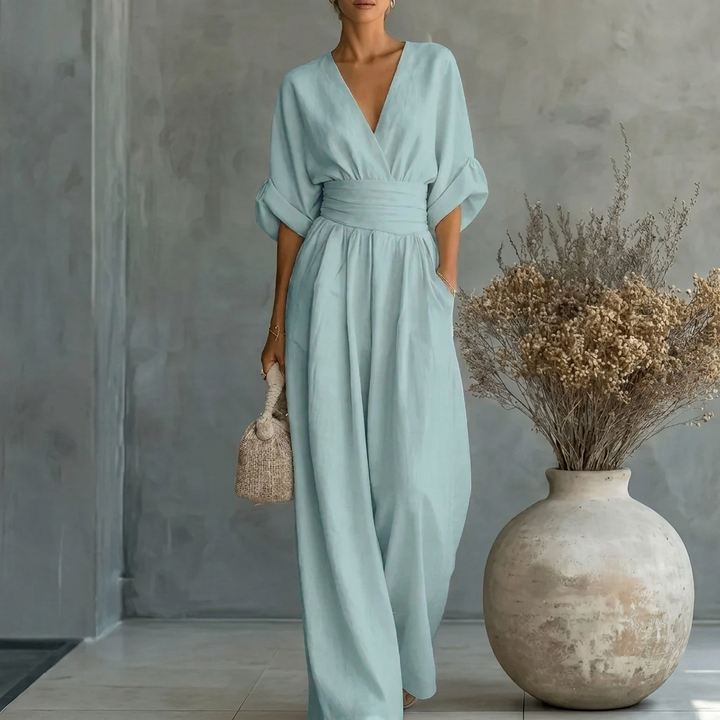 Jumpsuit met V-hals, wijde pijpen en getailleerde pasvorm voor dames
