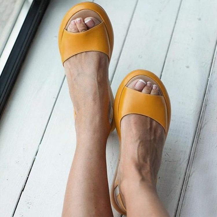 
                  
                    Elvarina – Vlakke Dames Sandalen met Open Teen en Chique Comfort voor Zomerse Dagen
                  
                