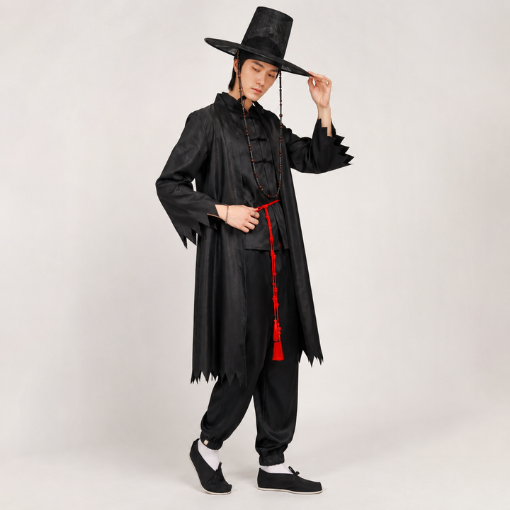 Halloween-cosplaykostuum voor kinderen, Koreaanse traditionele hanbok met hoedaccessoires en zilverkleurige kettingdetails