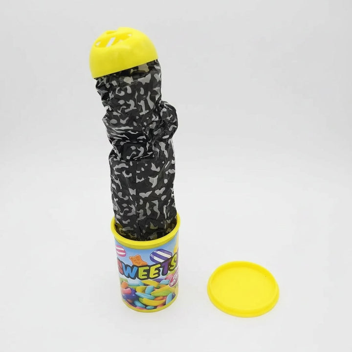 Halloween nepslang in blik voor kinderen, grappig speelgoed met veerbelaste springverrassing voor feestdecoratie