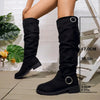 Slouchy kniehoge laarzen met gespdetail