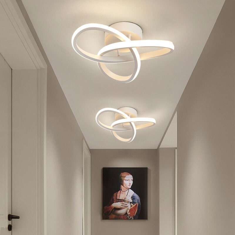 Led-plafondlamp, lage opbouwarmatuur, modern ontwerp met elkaar overlappende ringen