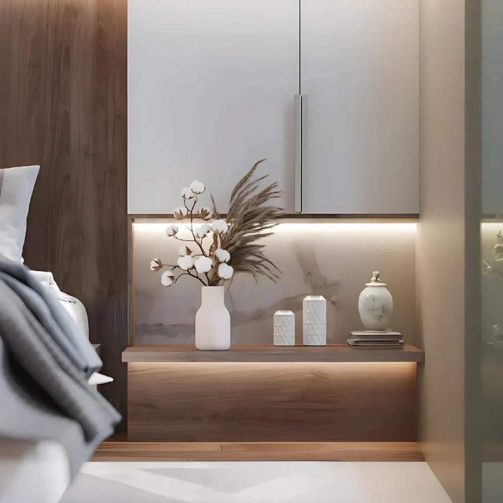 Ledstrip met bewegingssensor en geactiveerde verlichting voor slaapkamer, tape onder kast