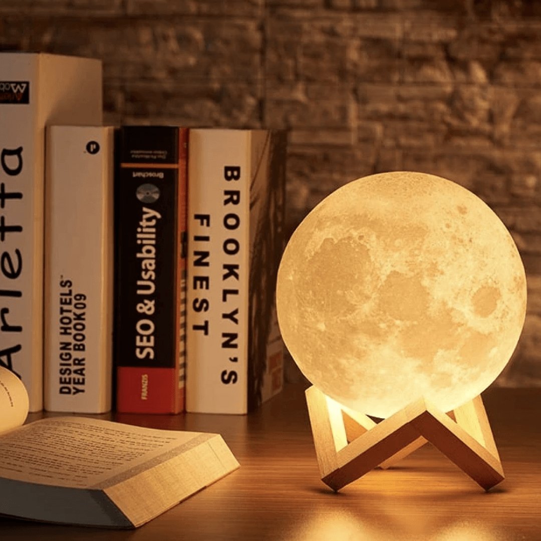 Magische Maanlamp - Draadloze Touchbediening | Houten Voet