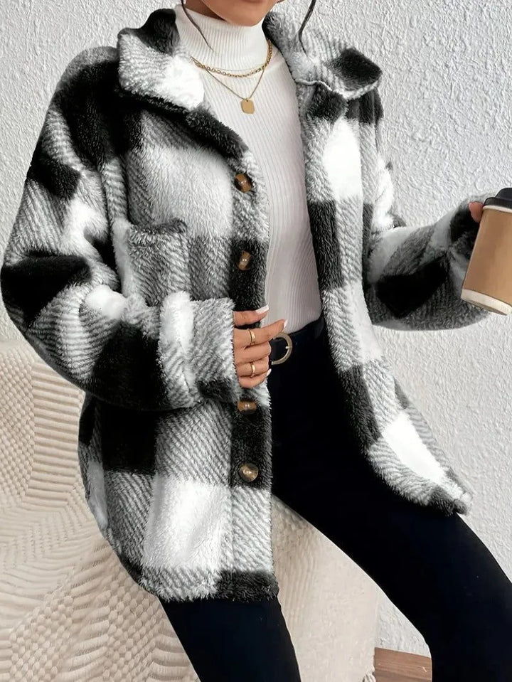Oversized geruit jack met donzige textuur