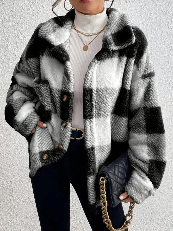 Oversized geruit jack met donzige textuur