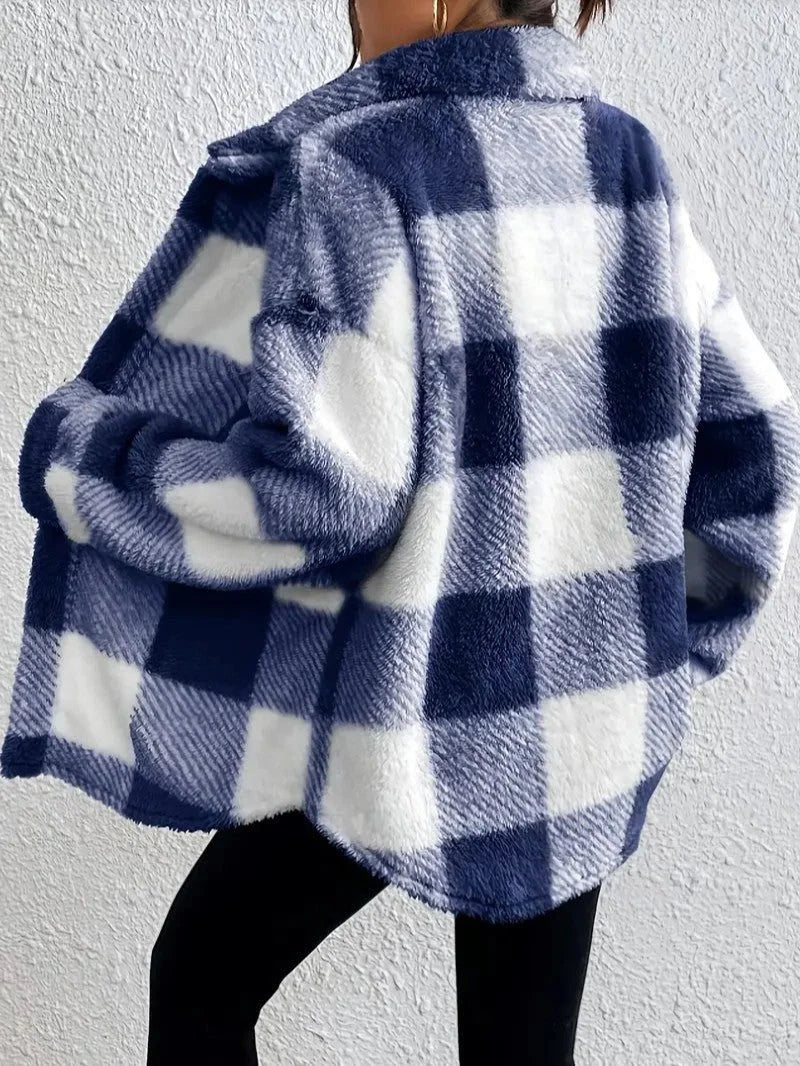 Oversized geruit jack met donzige textuur