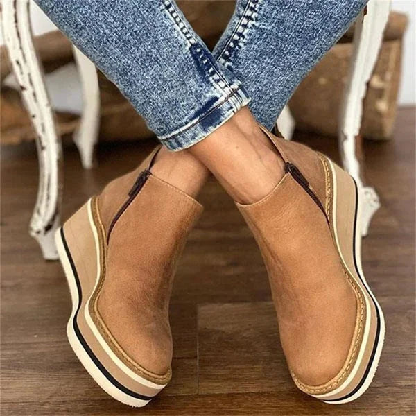 Platform Chelsea boots met instapmodel