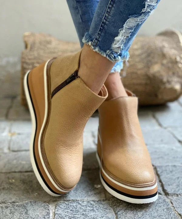 Platform Chelsea boots met instapmodel