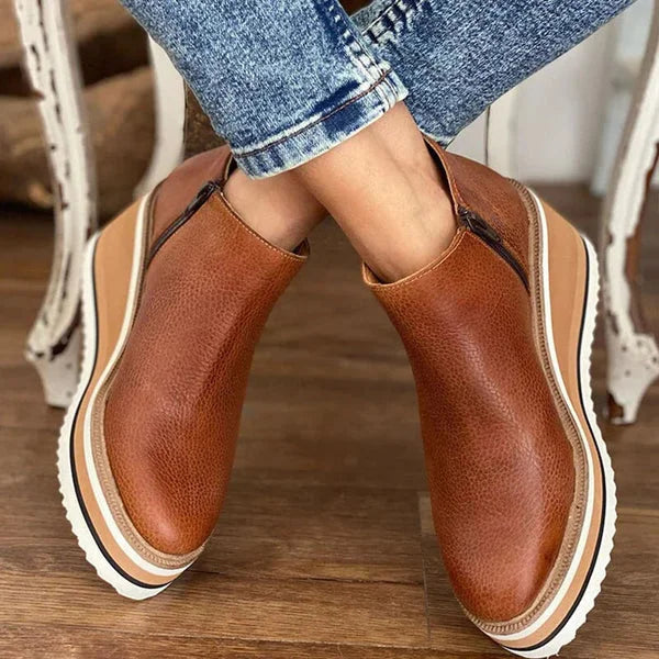 Platform Chelsea boots met instapmodel