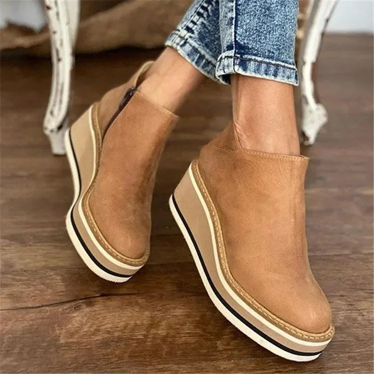 Platform Chelsea boots met instapmodel