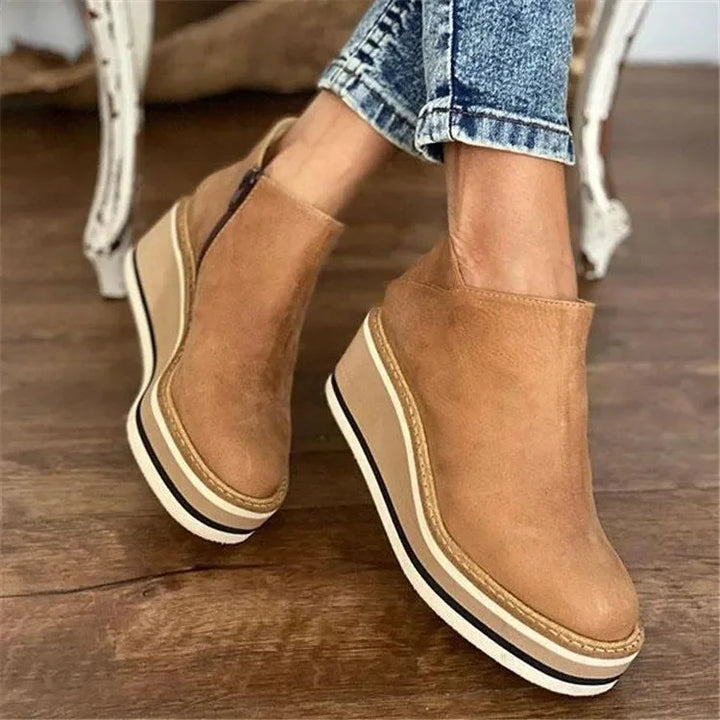 Platform Chelsea boots met instapmodel