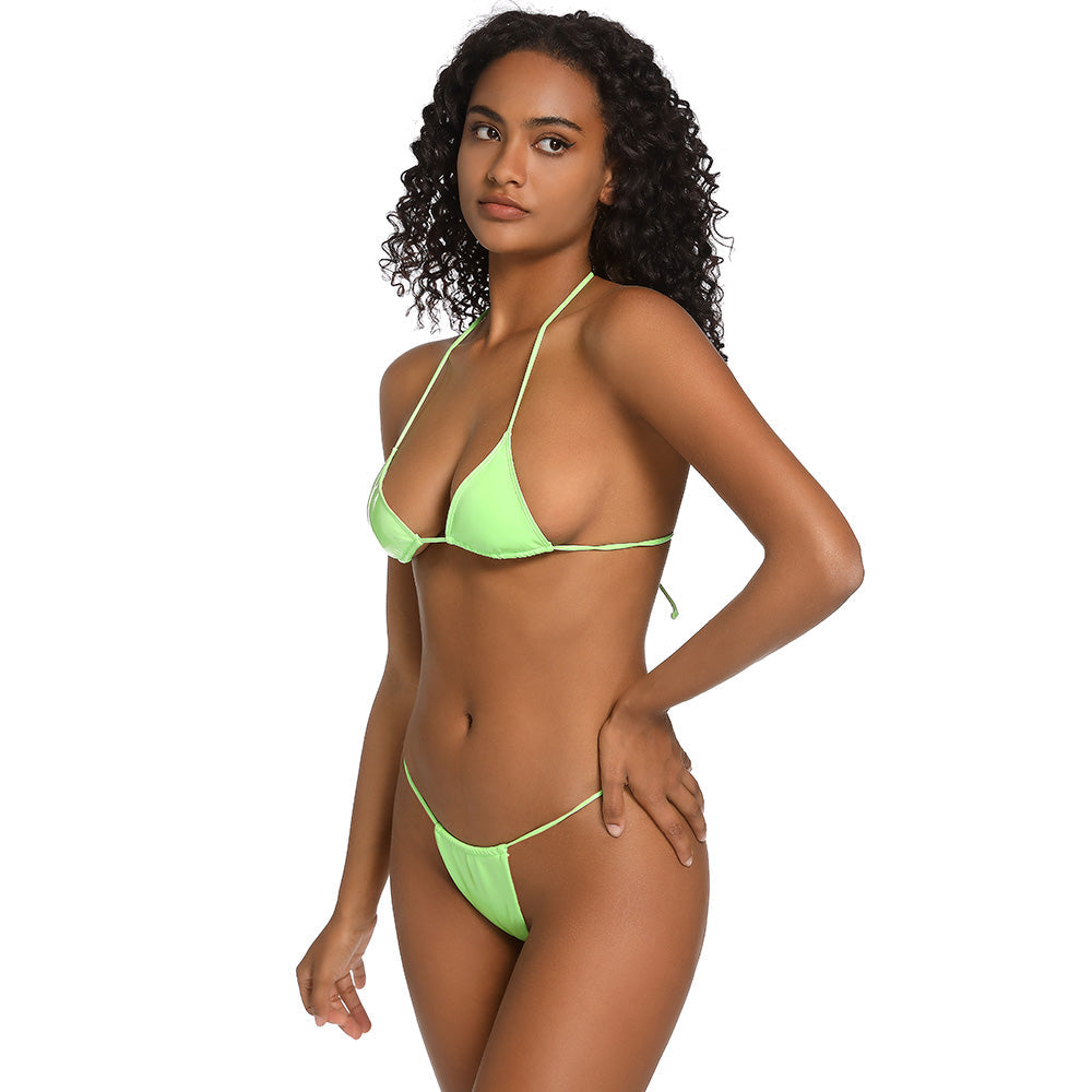 
                  
                    Vinyl Triangle Thong Brazilian Twee-Delige Bikini Set - SkinzLine
                  
                