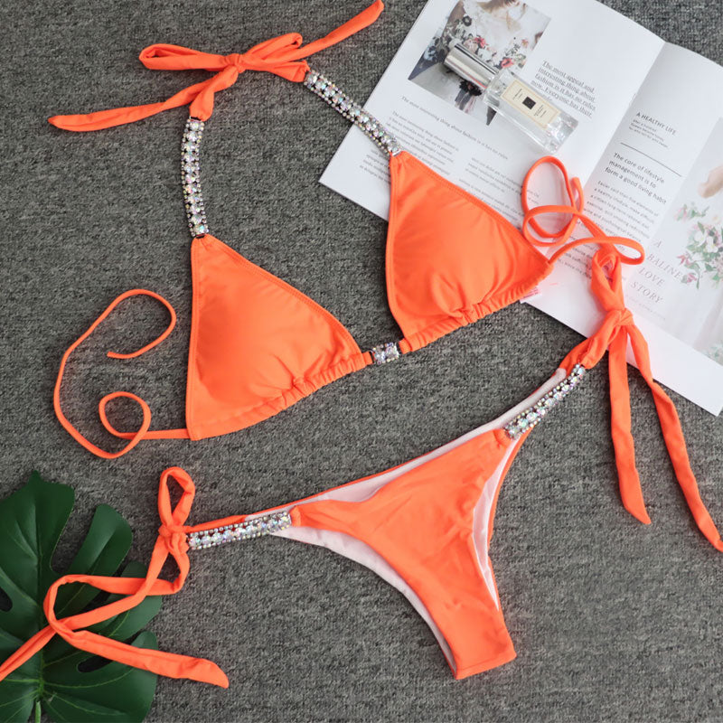 
                  
                    Glitter Triangle Brazilian Bikini – Strikbandjes & Strass - SkinzLine
                  
                