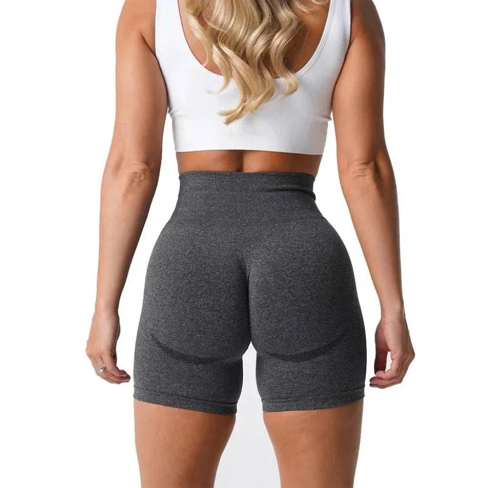 
                  
                    Hoge Taille Naadloze Shorts Dames – Yoga & Fitness - SkinzLine
                  
                
