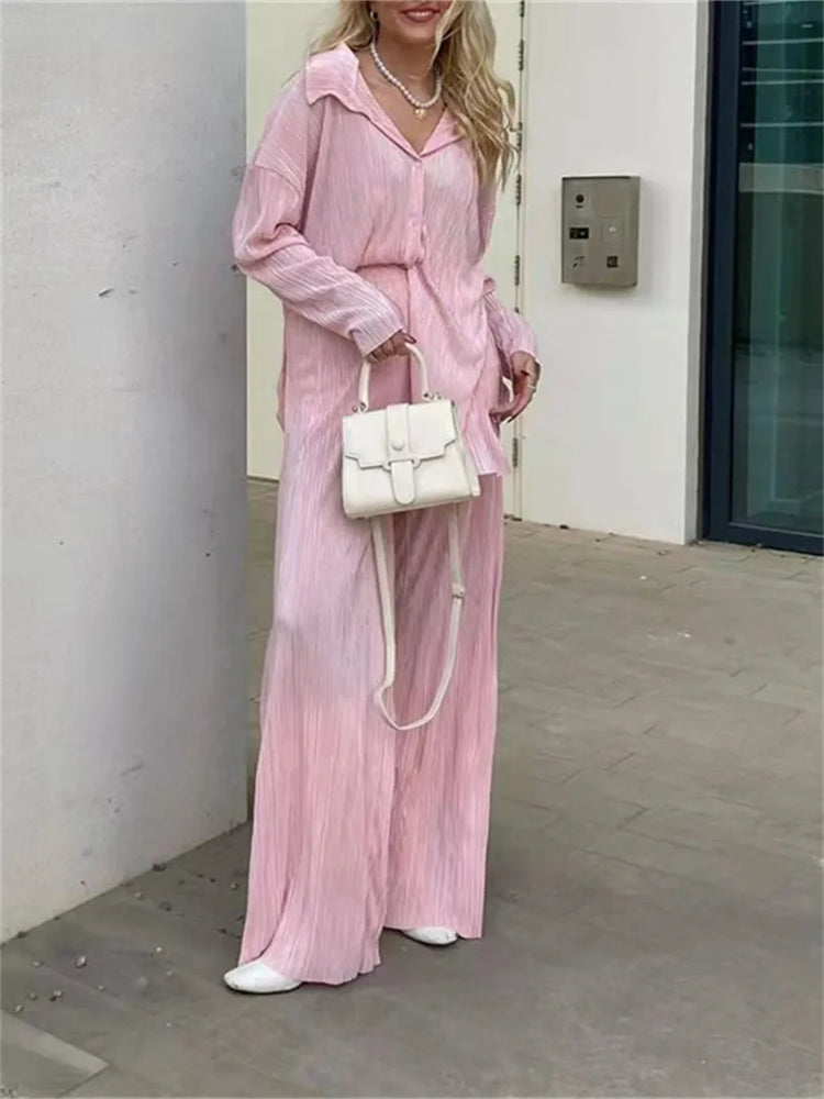 
                  
                    Elviera | Luxe Geplooide Lounge Set Dames – Tweedelig Outfit - SkinzLine
                  
                