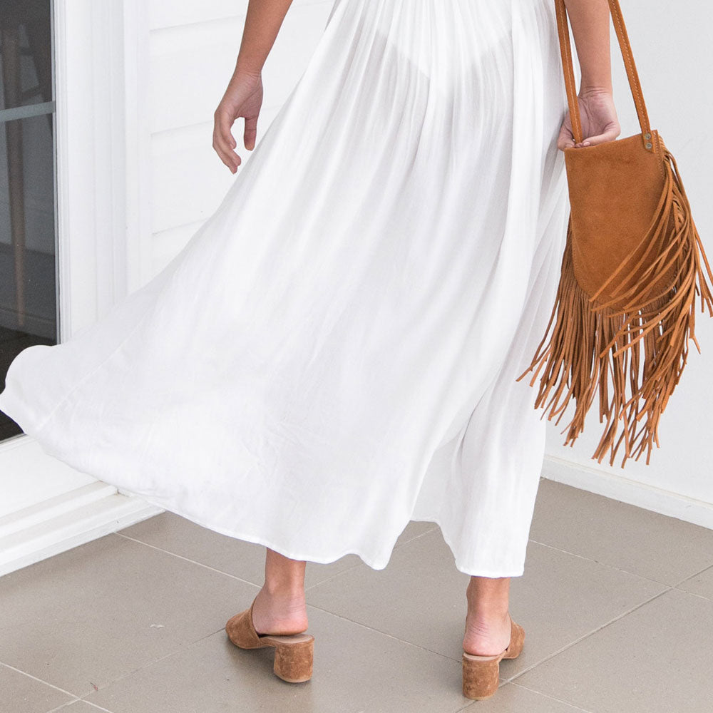 
                  
                    Verleidelijke Chiffon Strand Cover-up met Kantdetails en Striksluiting – Elegant en Luchtig - SkinzLine
                  
                