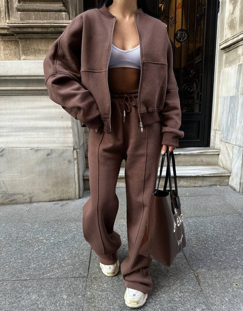 
                  
                    Livana Comfy Lounge Set Dames | Trendy en Comfortabele Tweedelige Outfit - SkinzLine
                  
                