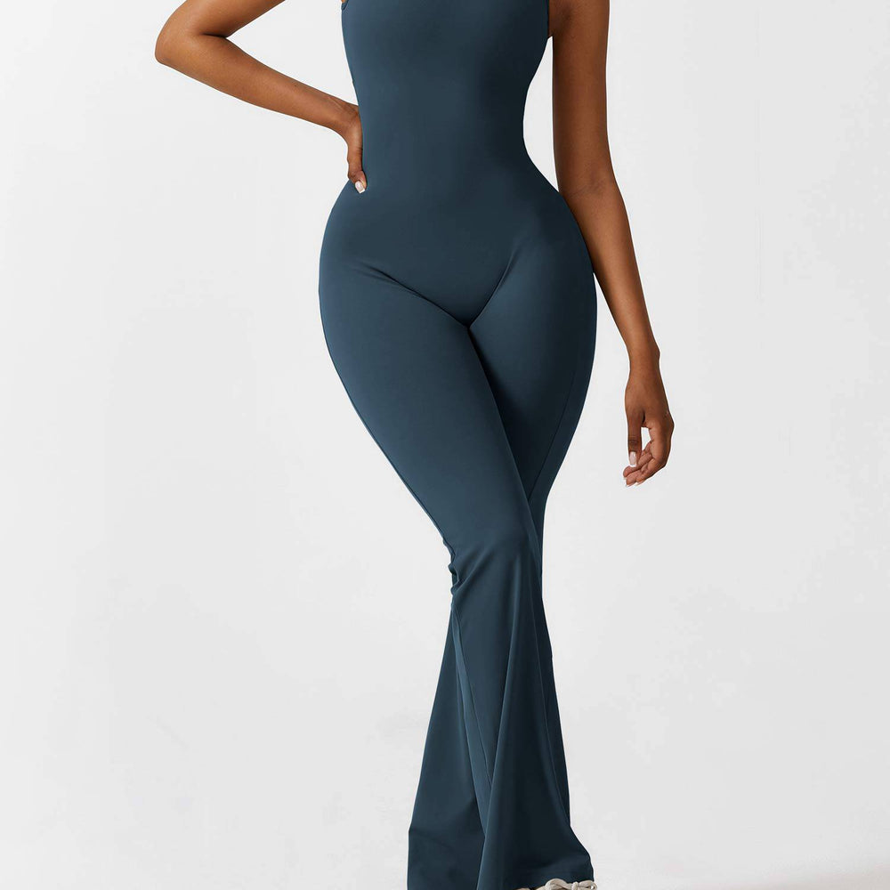 
                  
                    SkinzLine Flared Jumpsuit met V-Rug - SkinzLine
                  
                
