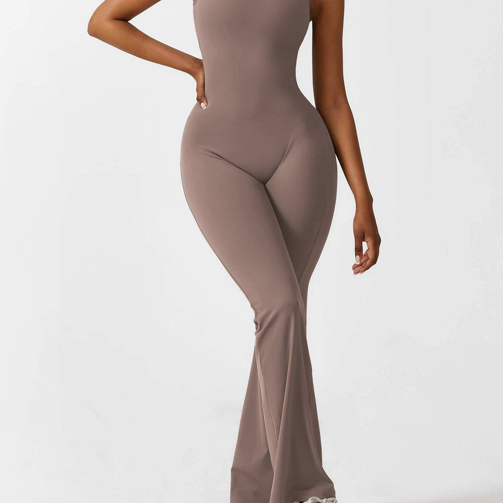 
                  
                    SkinzLine Flared Jumpsuit met V-Rug - SkinzLine
                  
                