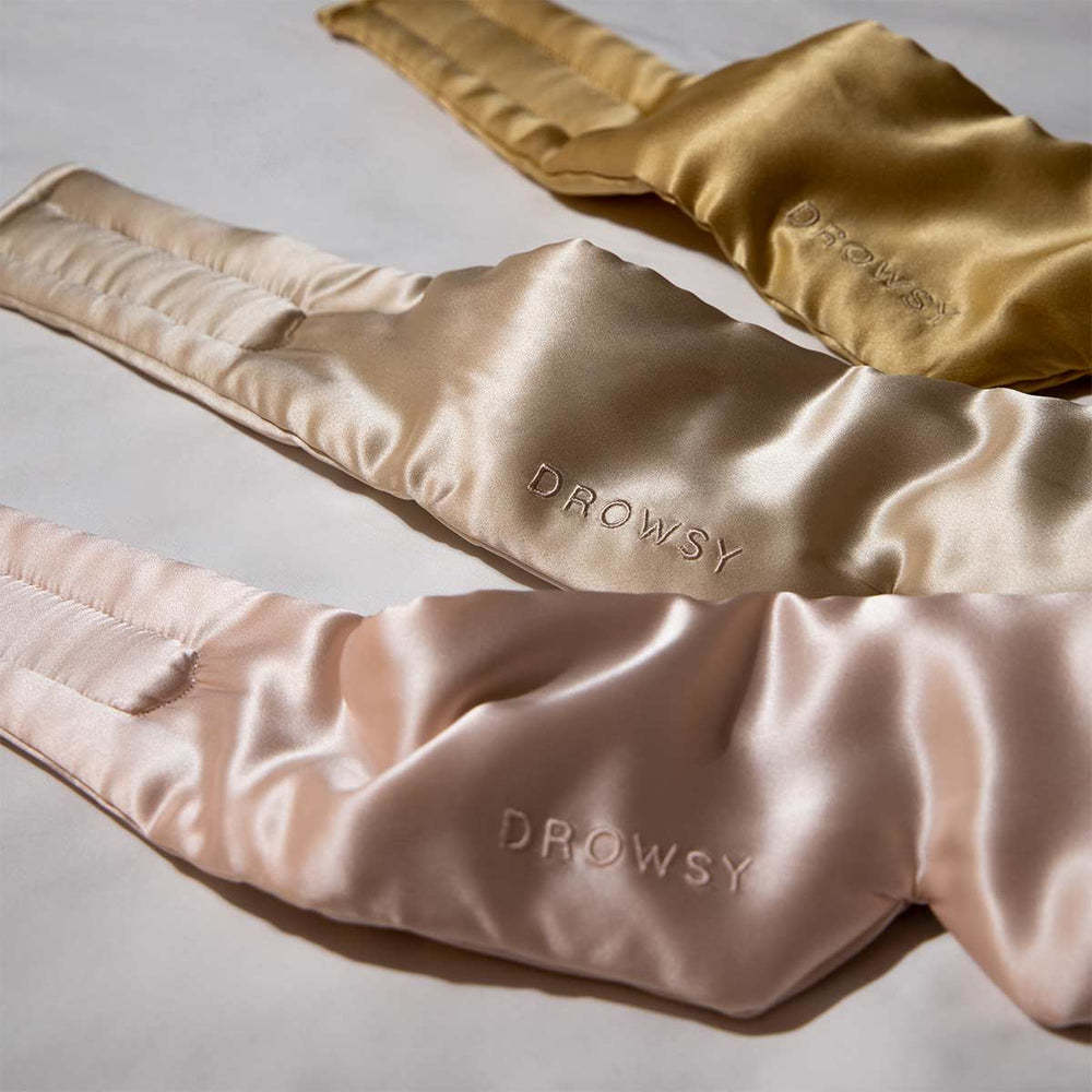 
                  
                    Luxe Zijde Slaapmasker - RelaxMask - SkinzLine
                  
                
