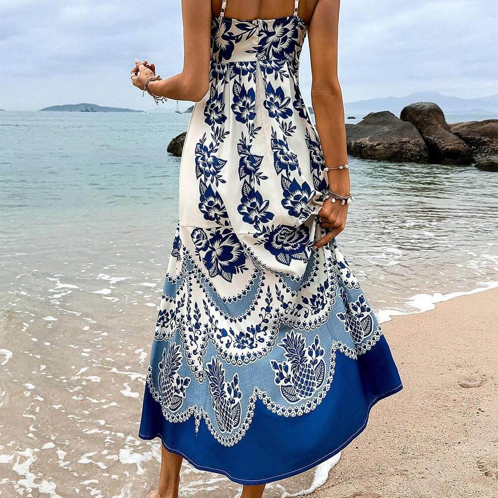 
                  
                    Athenia - Wit Blauwe Elegante Maxi Jurk met Print - SkinzLine
                  
                