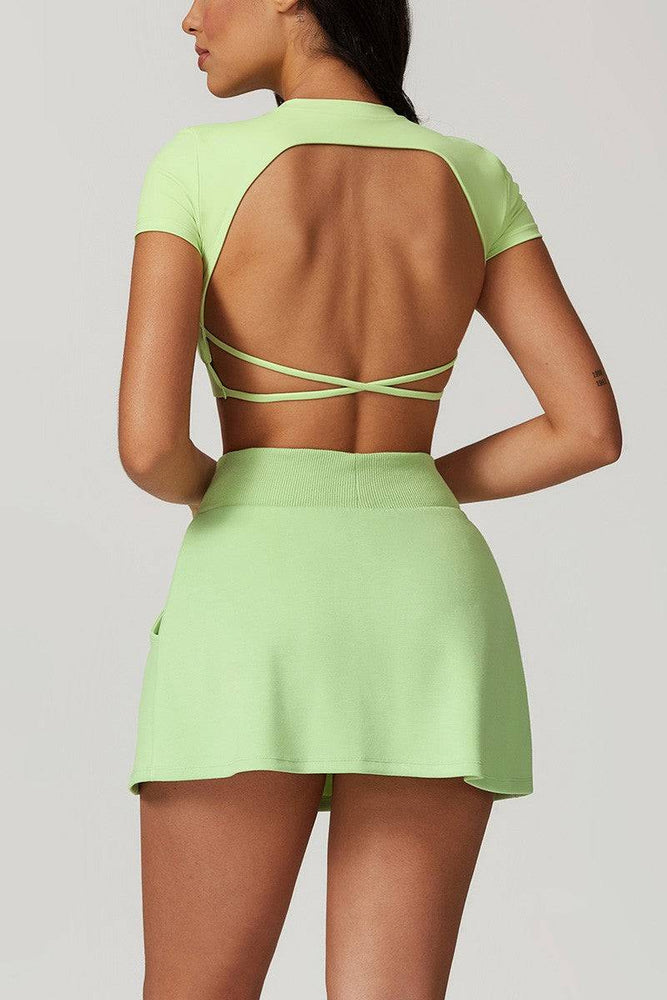 
                  
                    2-Delige Sport Set - Crop Top & Rok - SkinzLine
                  
                