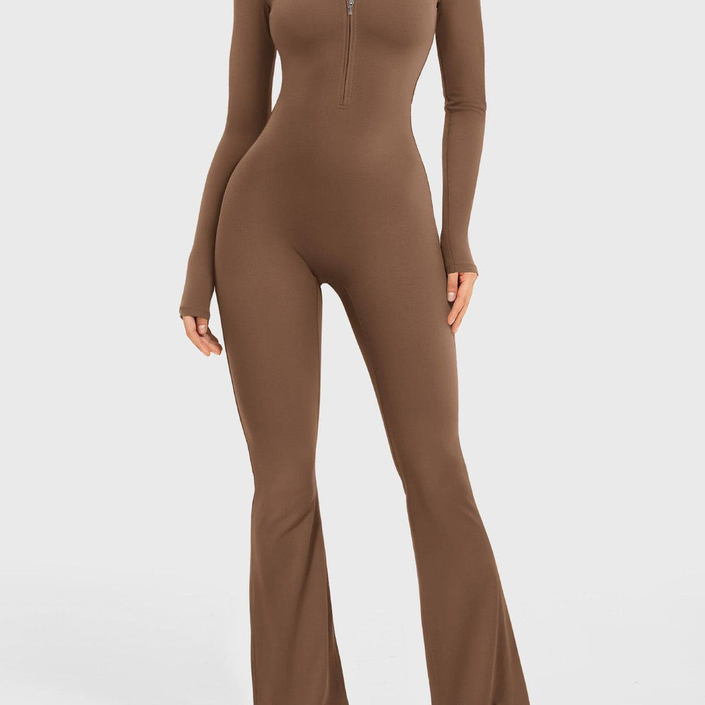 
                  
                    Naadloze Sport Jumpsuit – Lange Mouwen & Flared Pijpen - SkinzLine
                  
                
