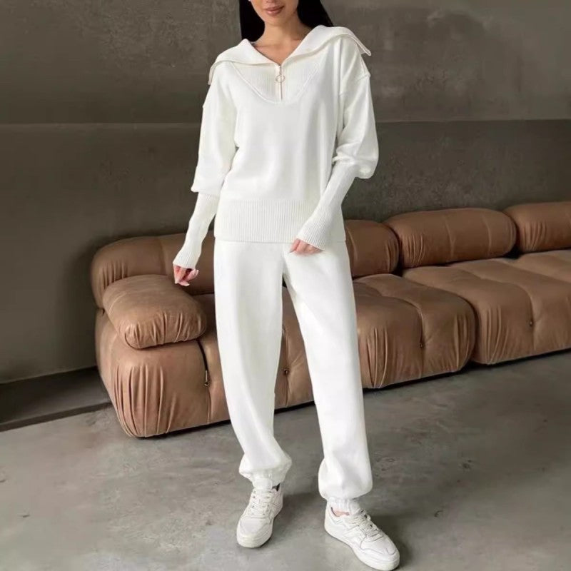 
                  
                    Larina | Warme Dames Lounge Set met Halve Rits - SkinzLine
                  
                