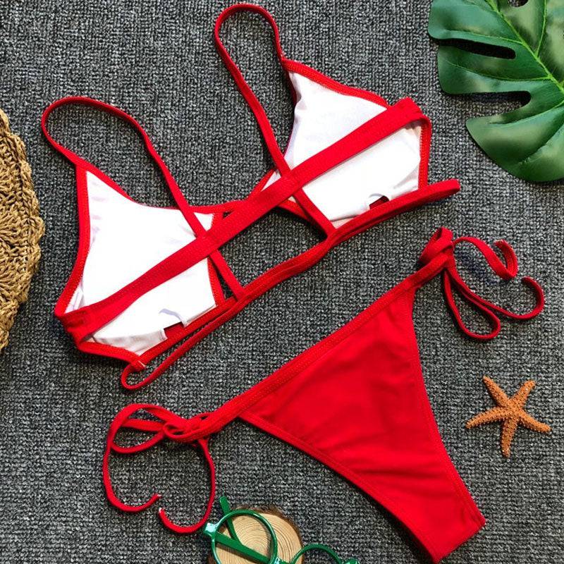 
                  
                    Braziliaanse Bikini met Cutouts & Strappy Details - SkinzLine
                  
                