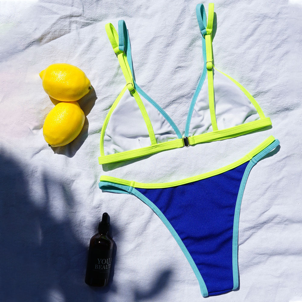 
                  
                    Neon Edge Brazilian Bikini – Sexy & Trendy Strandlook - SkinzLine
                  
                